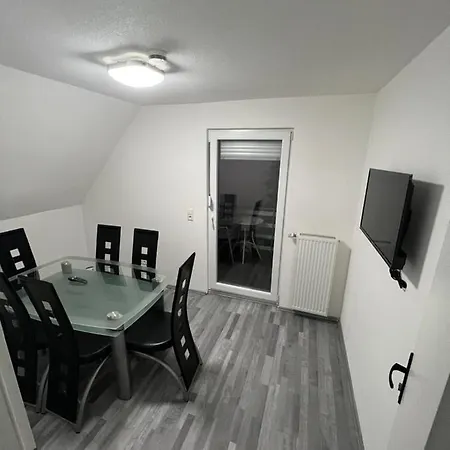 Q&s Ferienwohnung Appartamento Meckenbeuren
